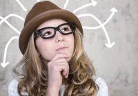 Schuelerin denkt nach rubig-photo - Fotolia.com Kopie Schuelerin denkt nach rubig-photo - Fotolia.com Kopie